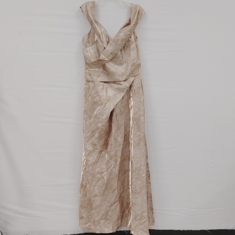 Rene Ruiz Off The Shoulder Evening Gown - Picture 3 of 13